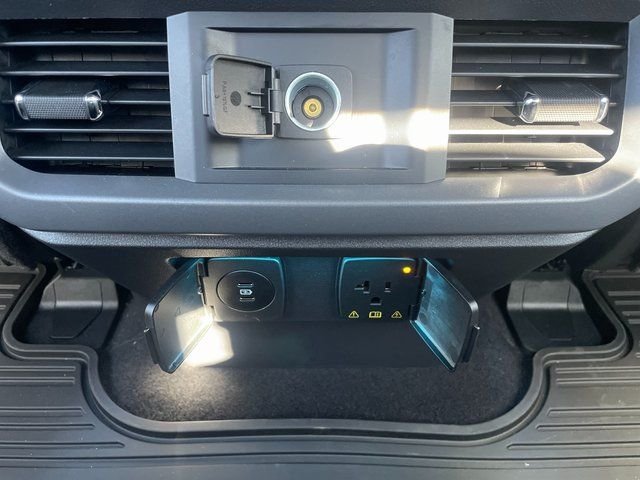 2025 Ford F-150 Lariat - Photo 14