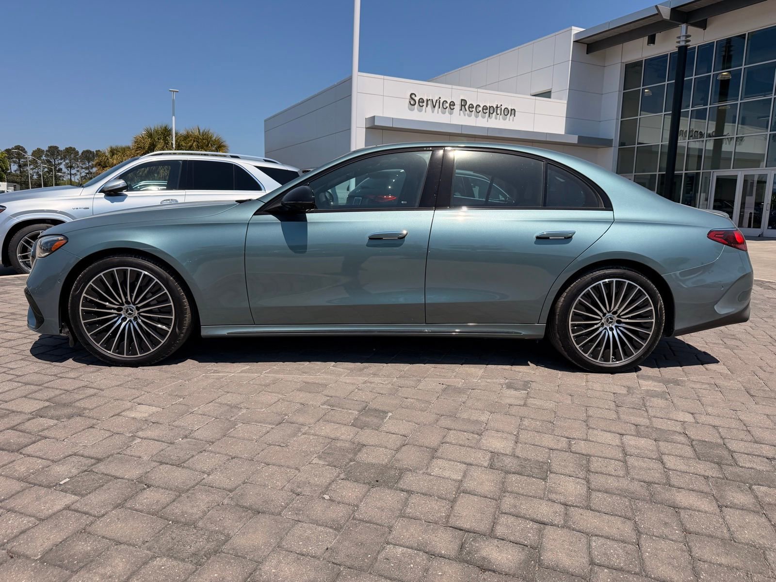 New 2026 Verde Silver Metallic Mercedes-Benz E 350 image 37