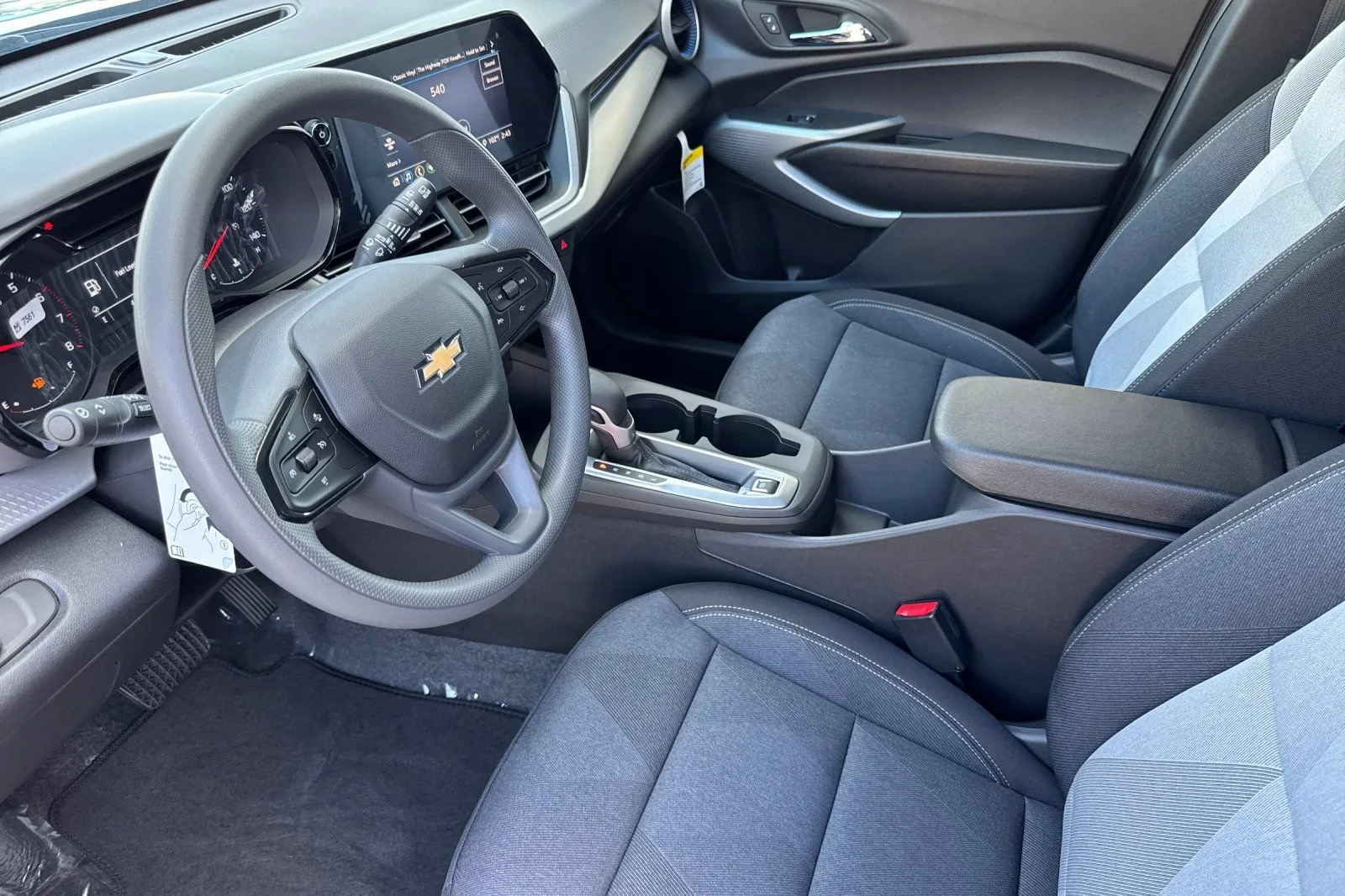 2026 Chevrolet Trax LS - Photo 9