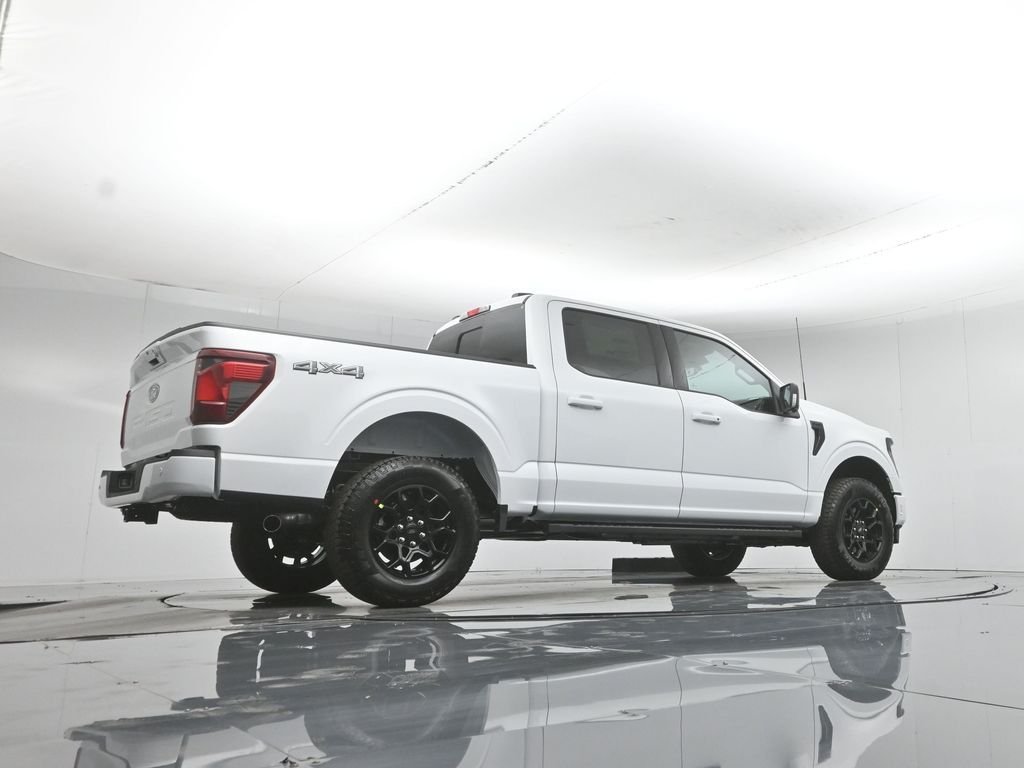 New 2026 Oxford White Ford XLT image 51