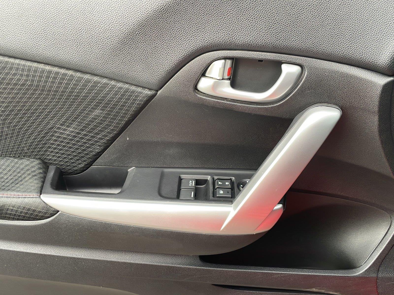 Used 2013 Rallye Red Honda Si image 12