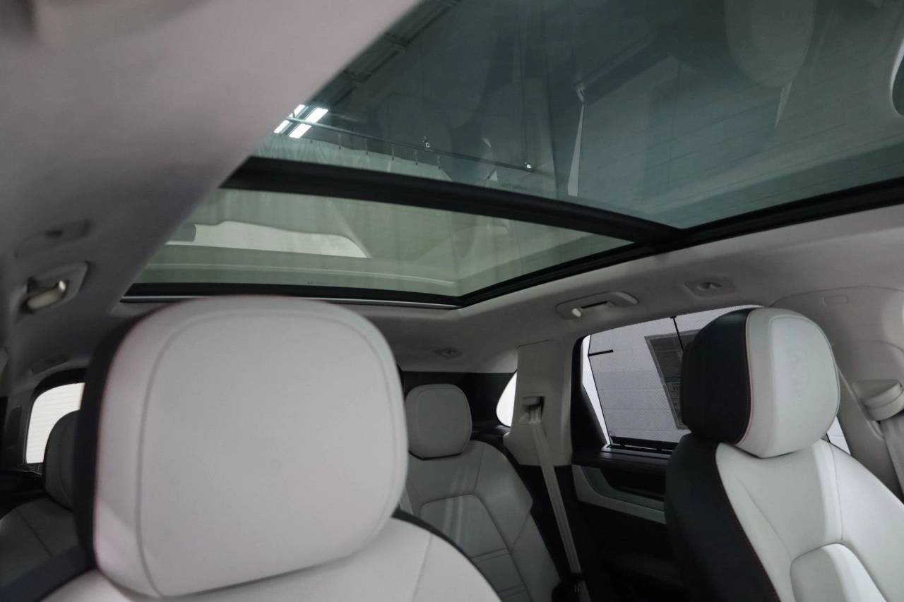 Used 2025 White Porsche GTS image 20