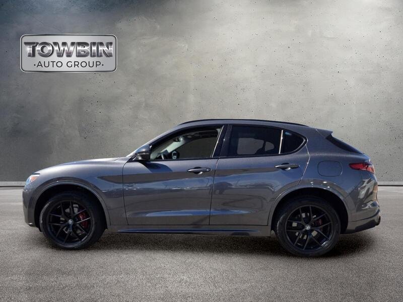 Used 2020 Gray Metallic Alfa Romeo SPORT RWD image 7