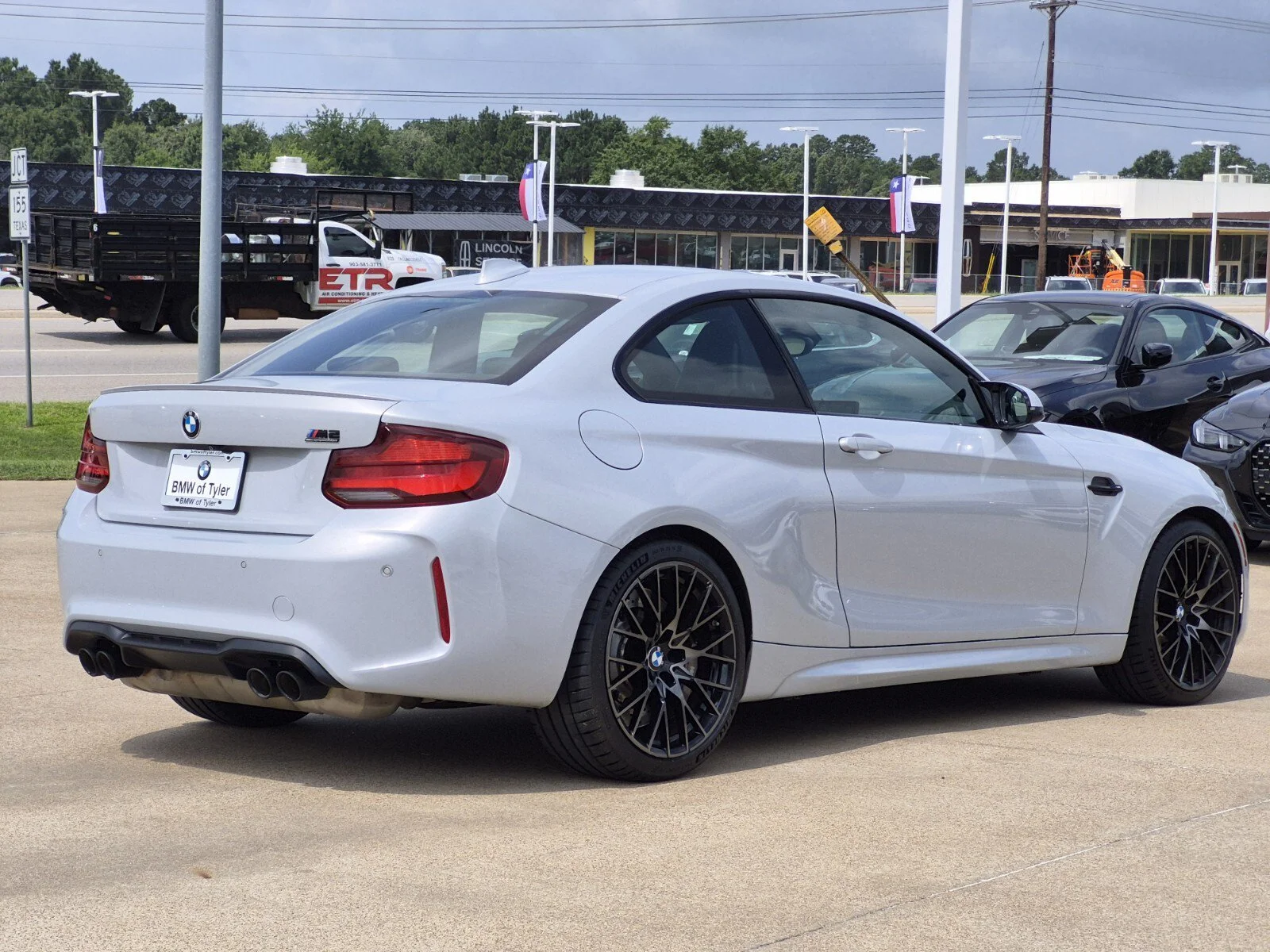 Used 2021 Hockenheim Silver Metallic BMW Competition image 4