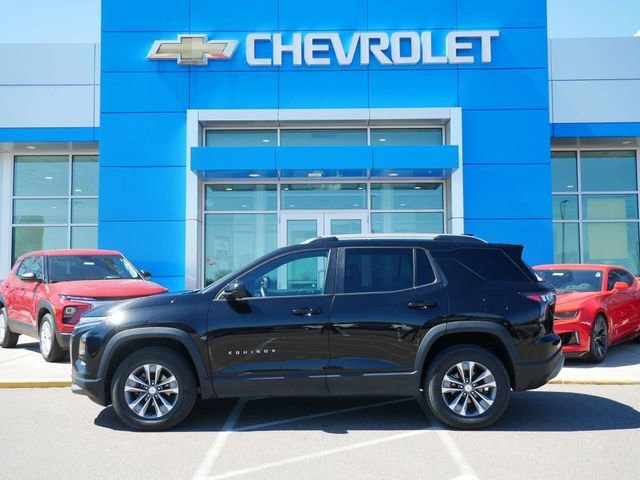 Used 2025 Chevrolet Equinox LT with VIN 3GNAXPEG3SL217585 for sale in Roseville, Minnesota