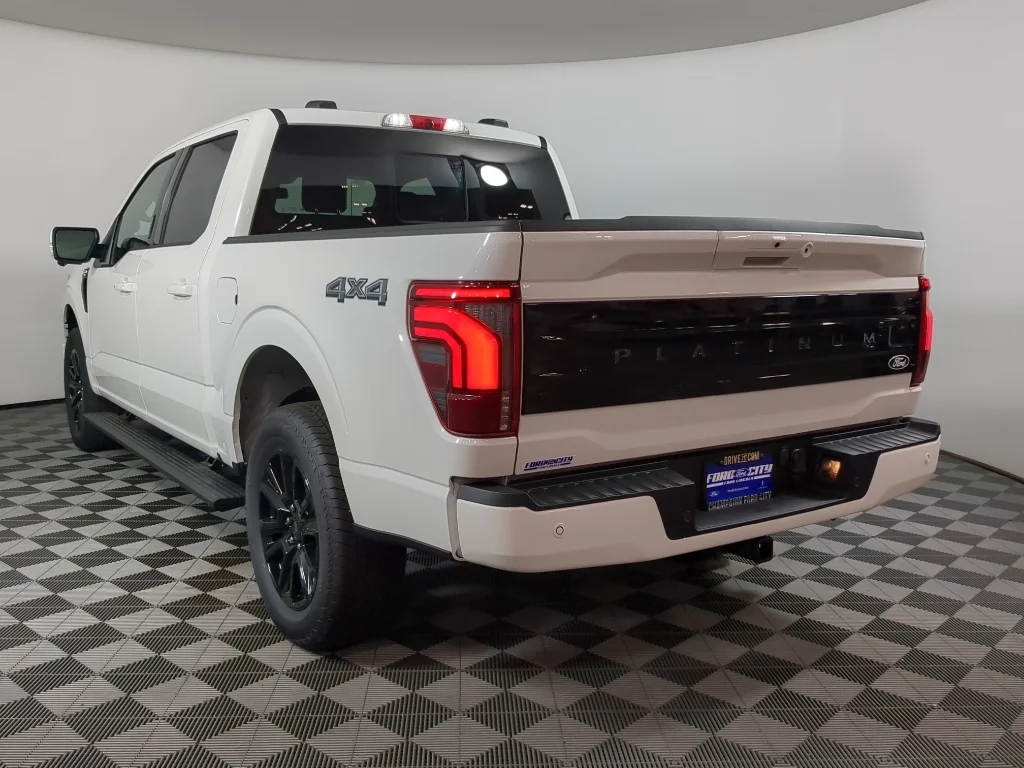New 2026 Star White Metallic Tri-Coat Ford Platinum® image 6