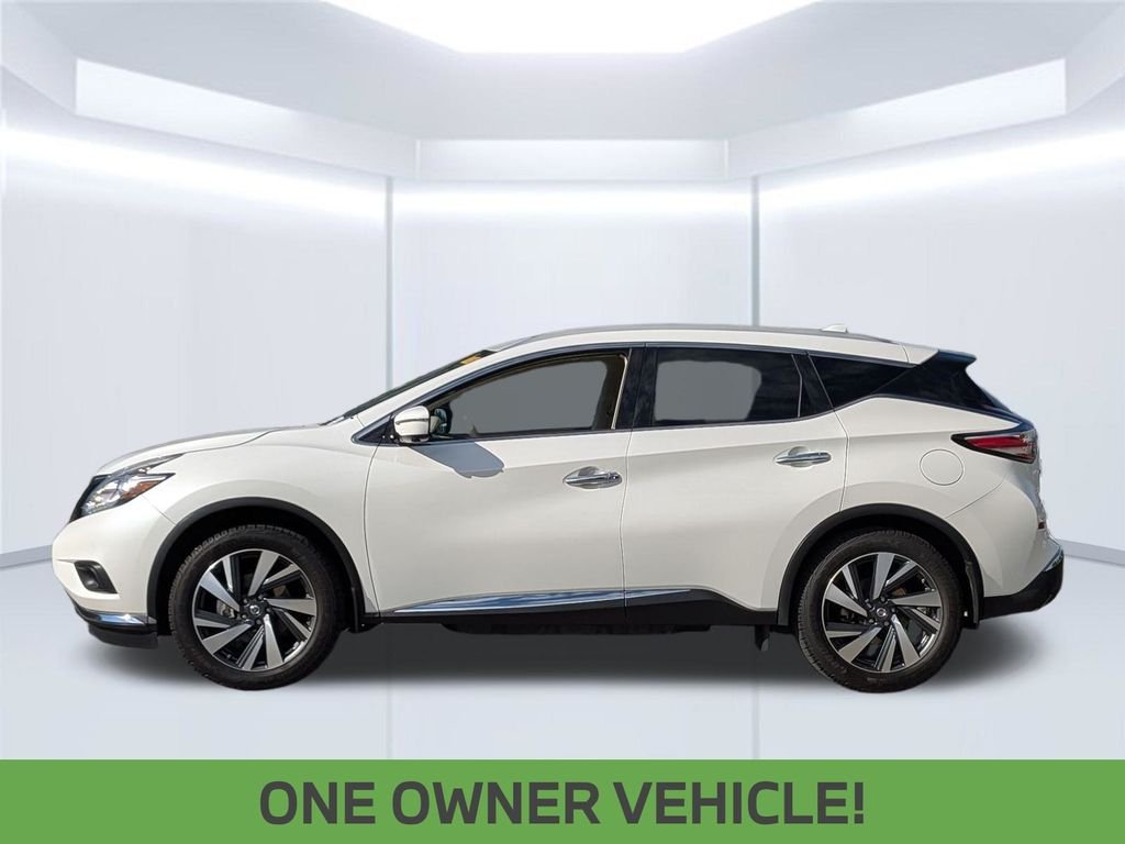 Used 2018 White Nissan Platinum image 2