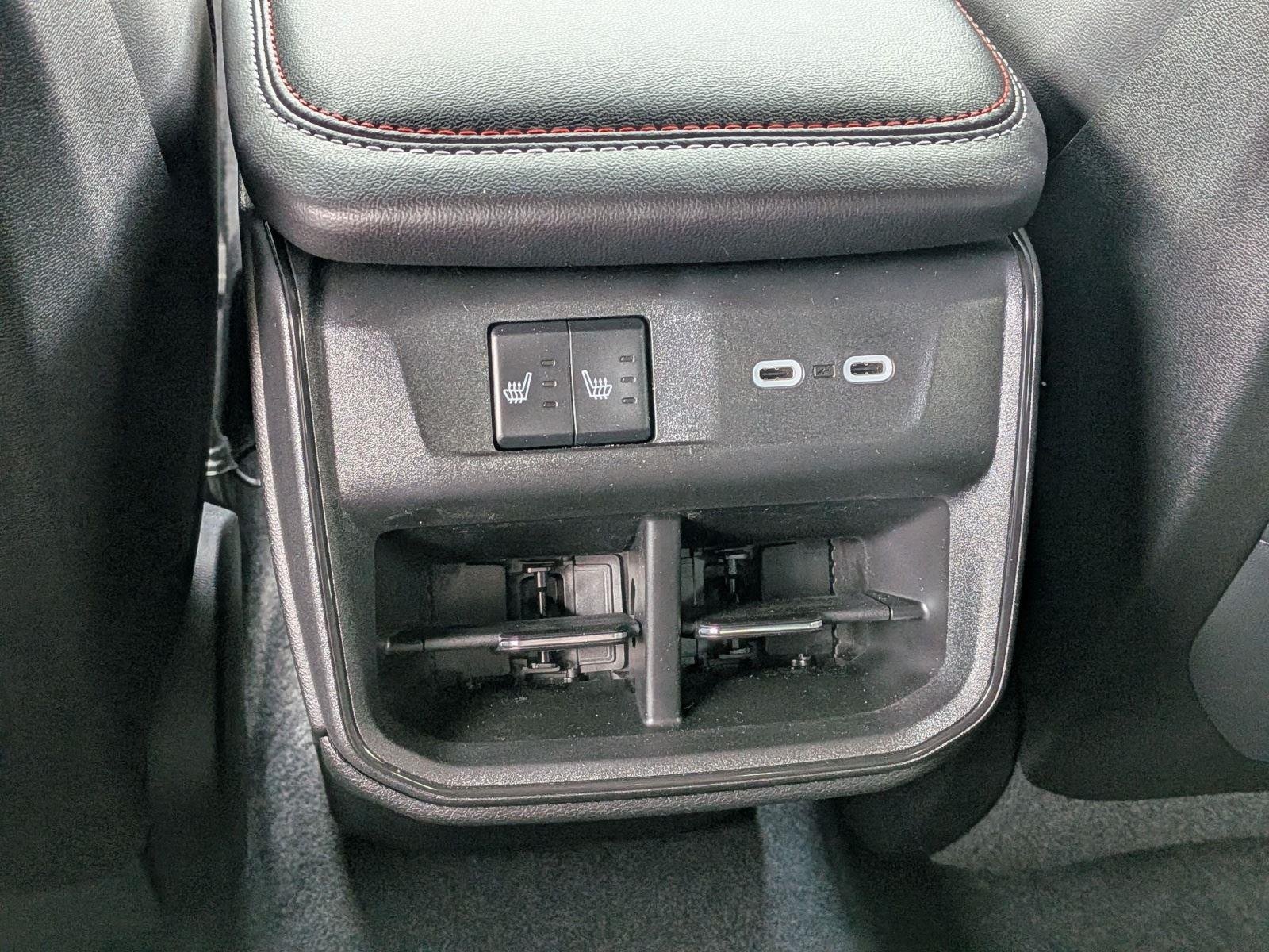 New 2026 White Knuckle Exterior Paint Dodge Scat Pack Plus image 30
