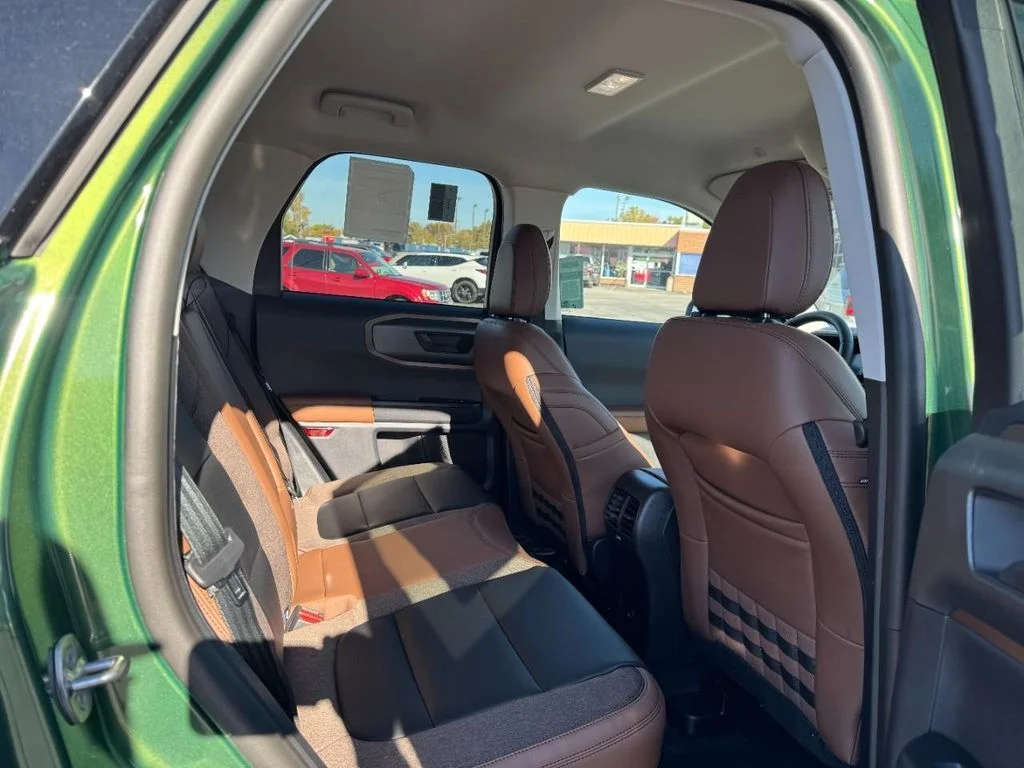 New 2025 Eruption Green Metallic Ford Outer Banks® image 5