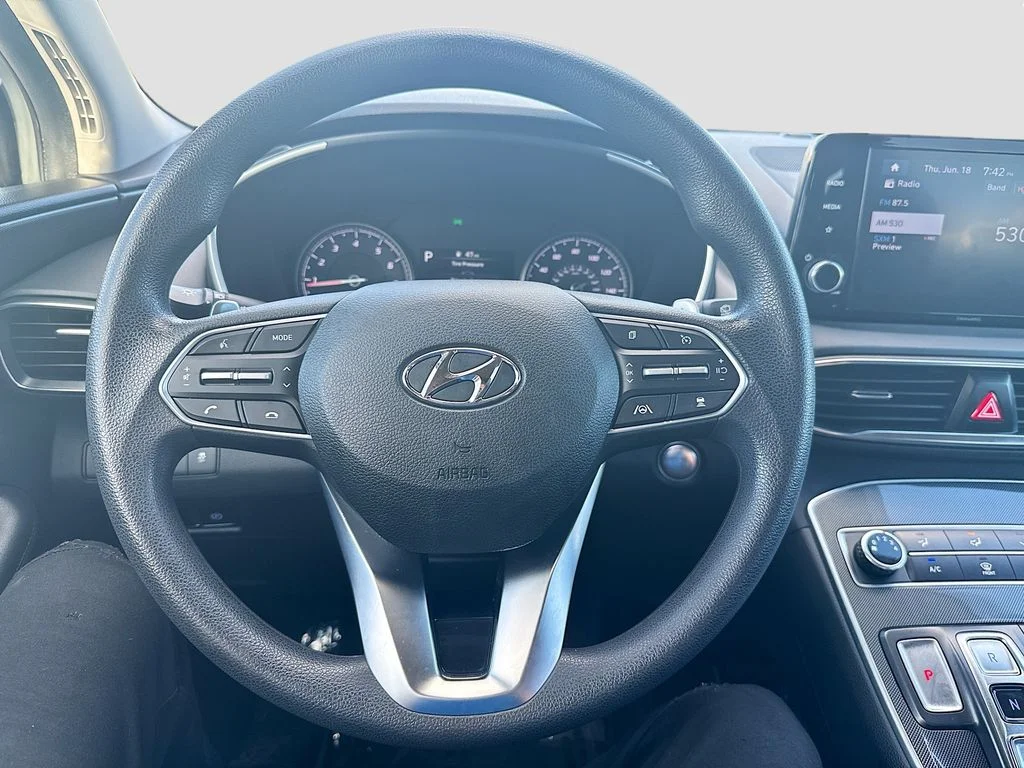 Used 2022 Hampton Gray Hyundai SEL image 10