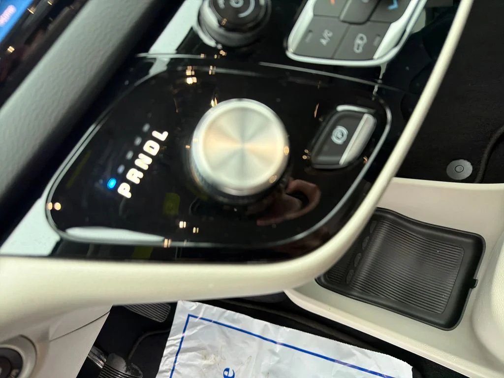 2023 Chrysler Pacifica Touring L - Photo 22