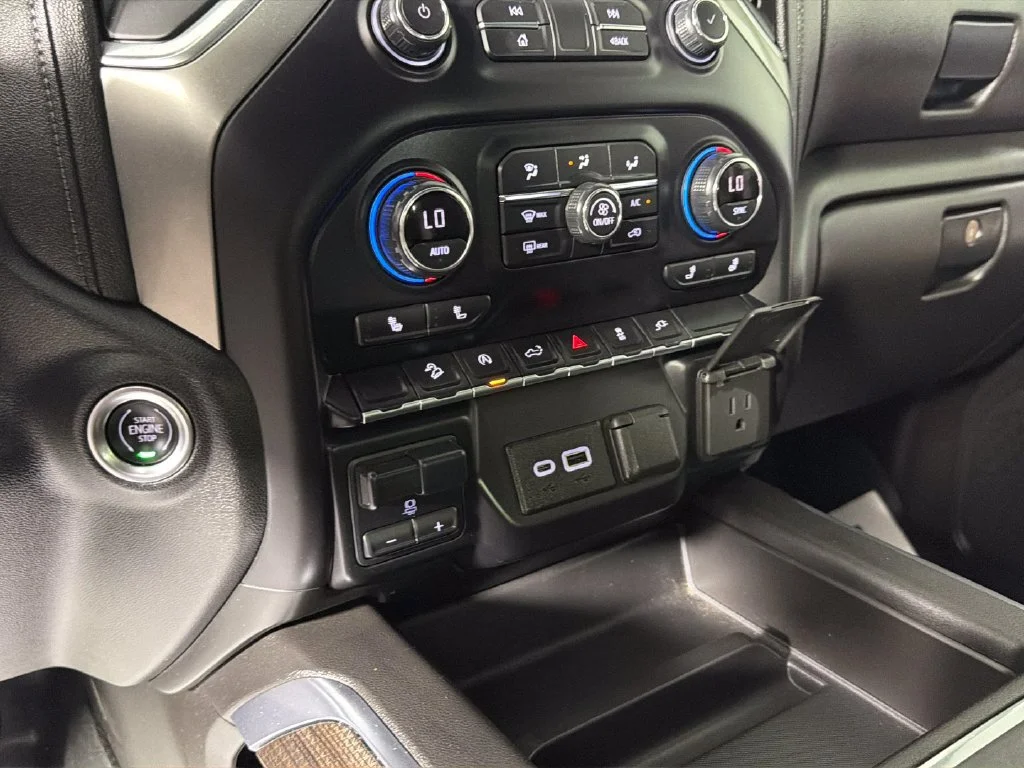 Used 2021 SHADOW GRAY METALLIC Chevrolet LT Trail Boss image 23