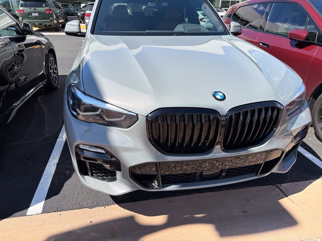 Used 2021 Lime Rock Gray BMW xDrive40i image 4
