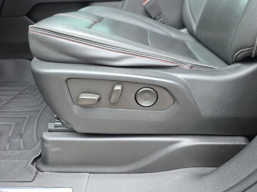 Used 2023 Black Chevrolet RST image 11