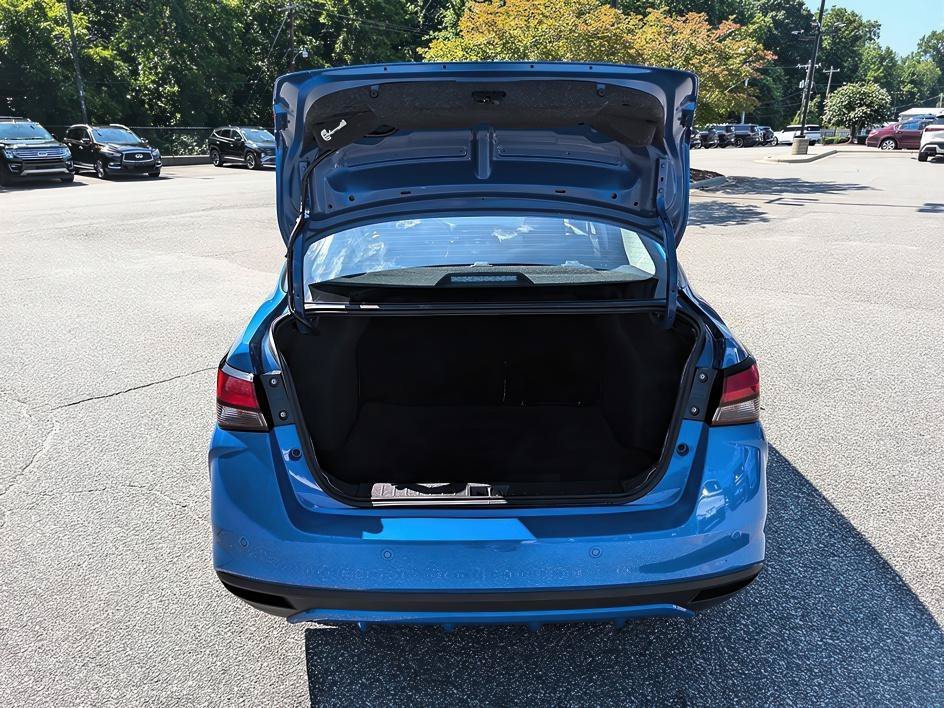 Used 2024 Electric Blue Metallic Nissan SR image 27
