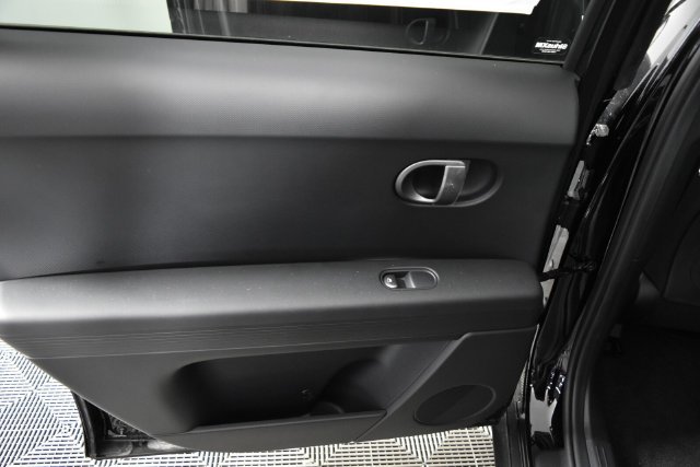 New 2026 Black Hyundai SE image 33