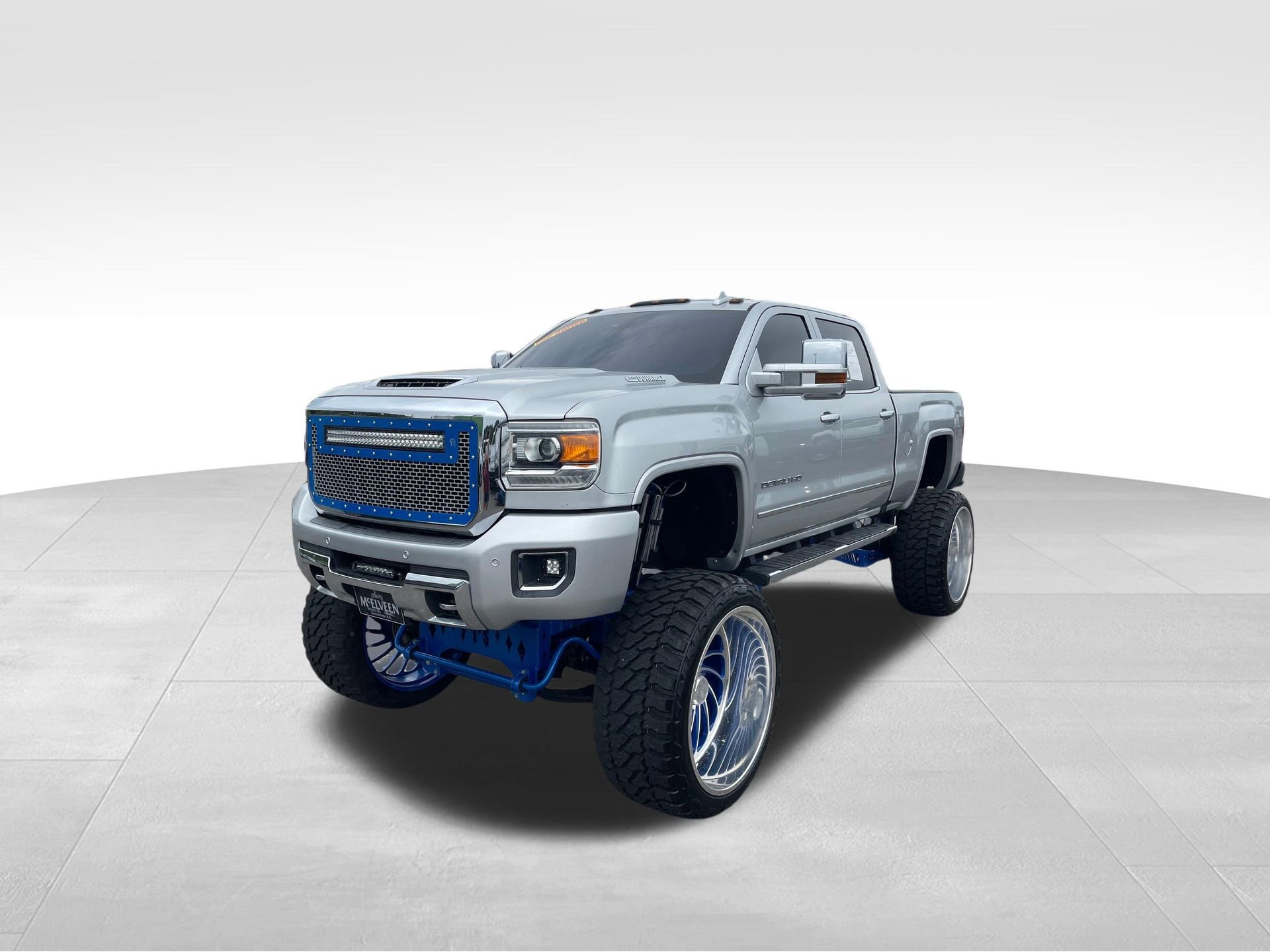 2018 GMC Sierra 4WD Crew Cab Standard Box Denali's photo