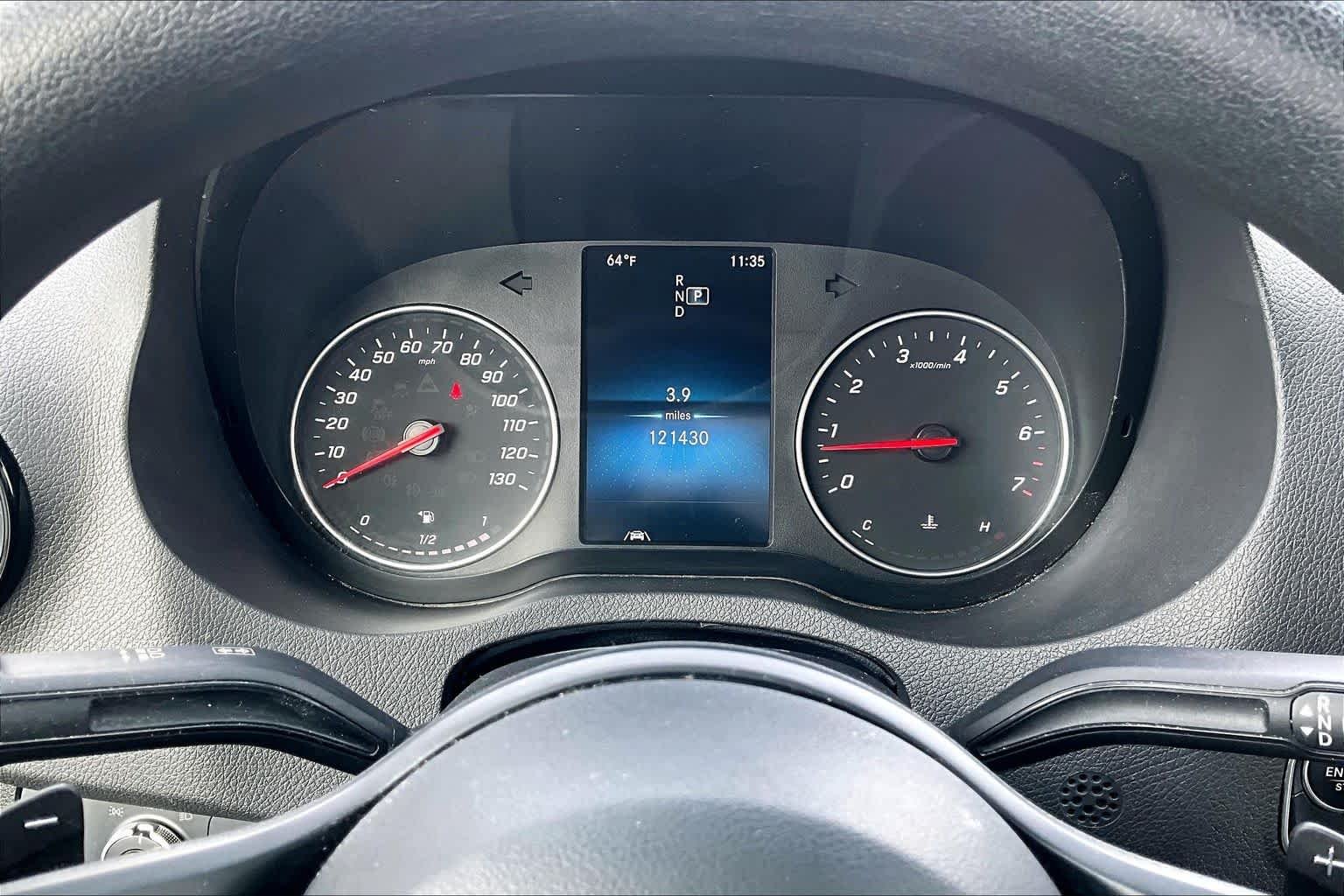 Used 2023 Arctic White Mercedes-Benz  image 28