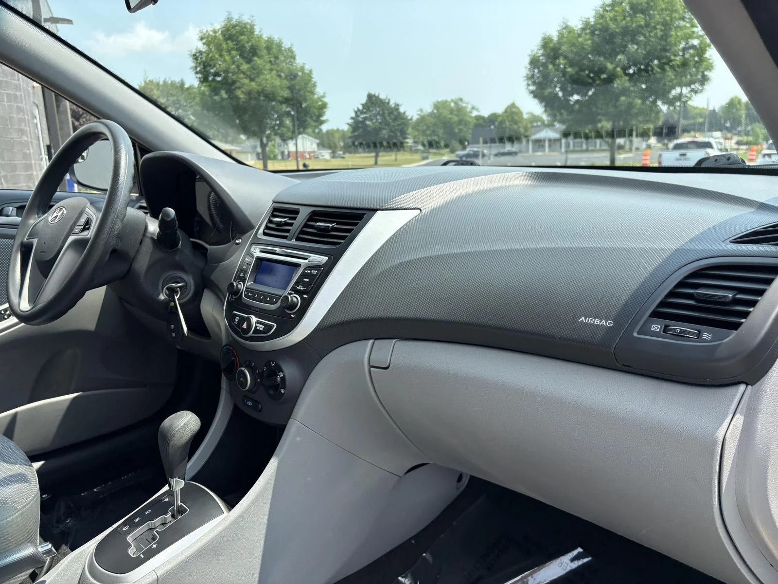 Used 2014 Century White Hyundai GS image 22