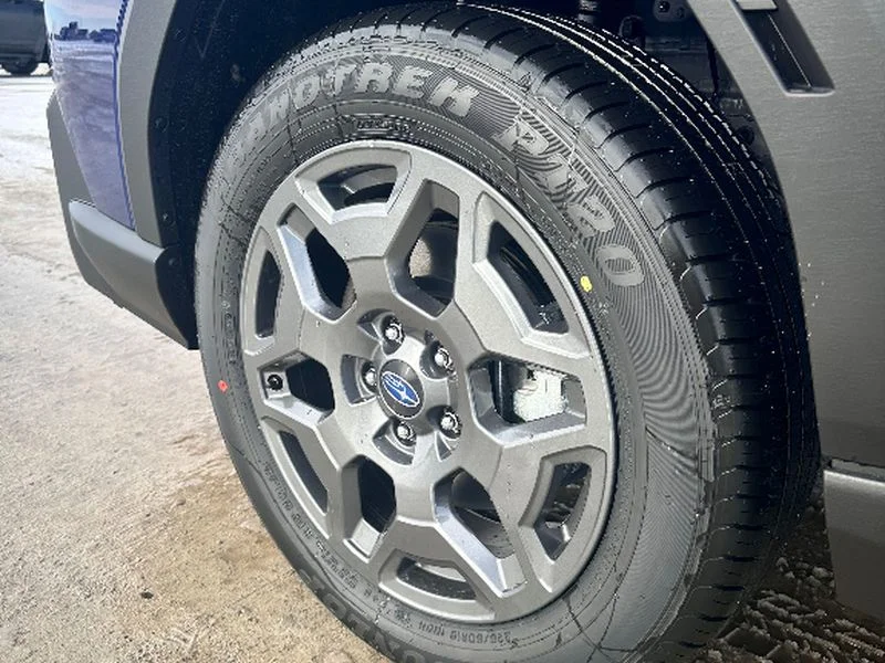 New 2026 SAPPHIRE BLUE PEARL Subaru Limited image 9