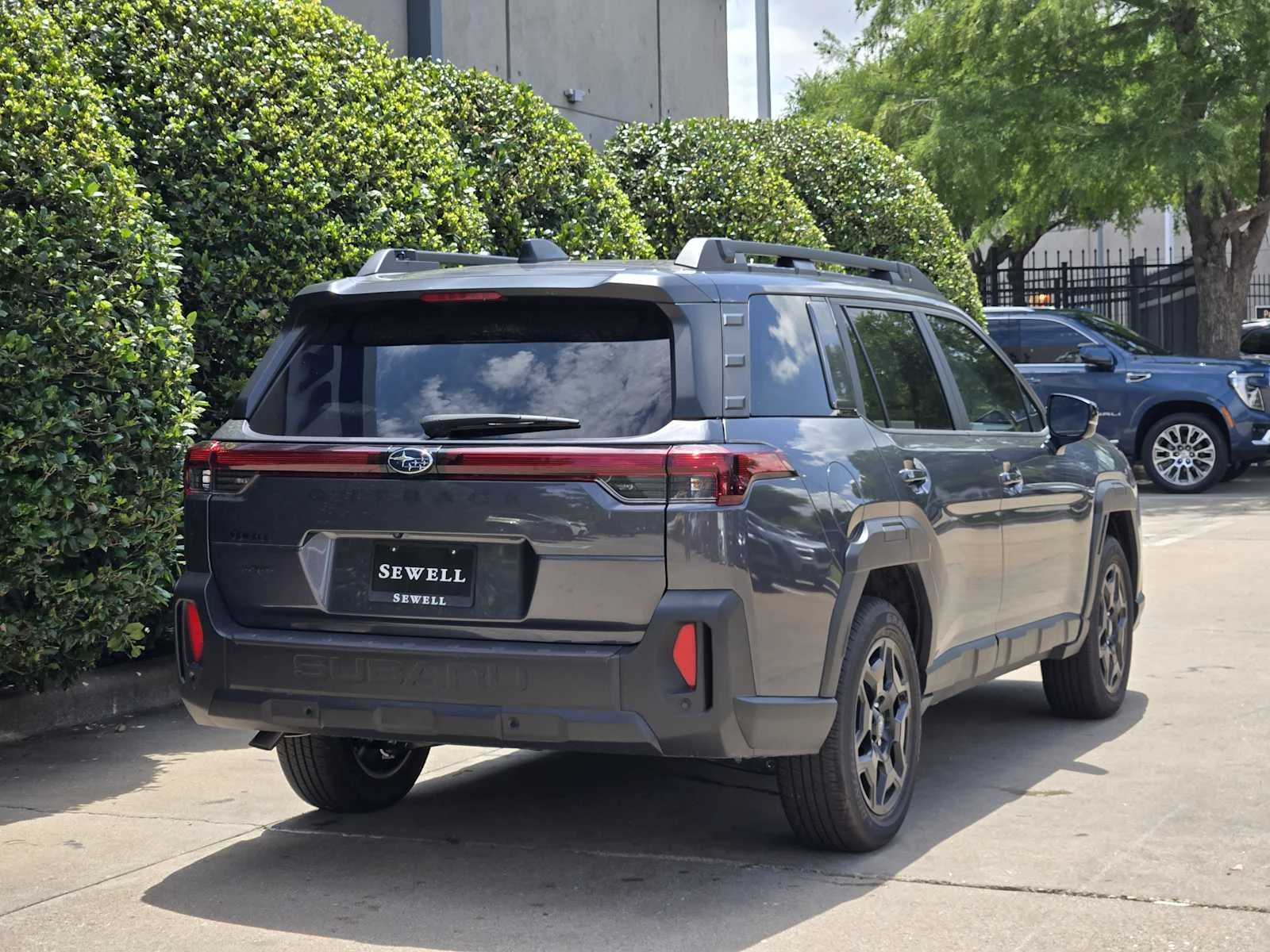New 2026 MAGNETITE GRAY METALLIC Subaru Limited image 4