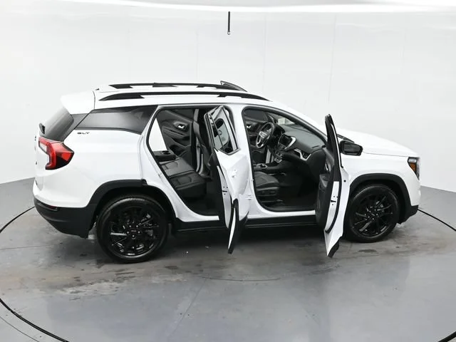 Used 2023 SUMMIT WHITE GMC SLT image 47