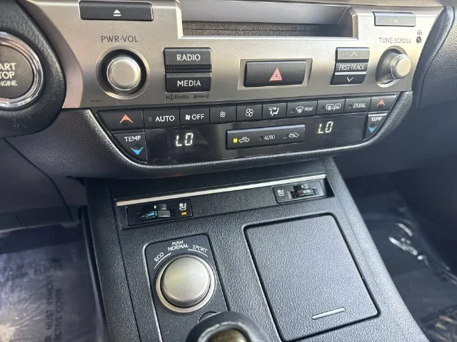 Used 2014 Black Lexus 350 image 19