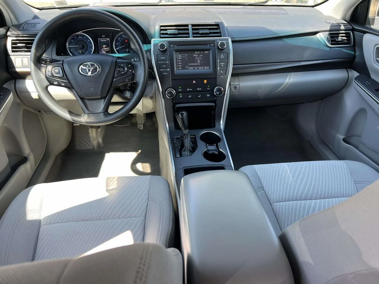 Used 2017 Celestial Silver Metallic Toyota LE image 23