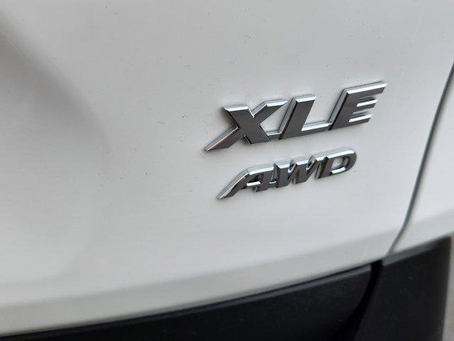 Certified Used 2025 ICE CAP Toyota  image 25