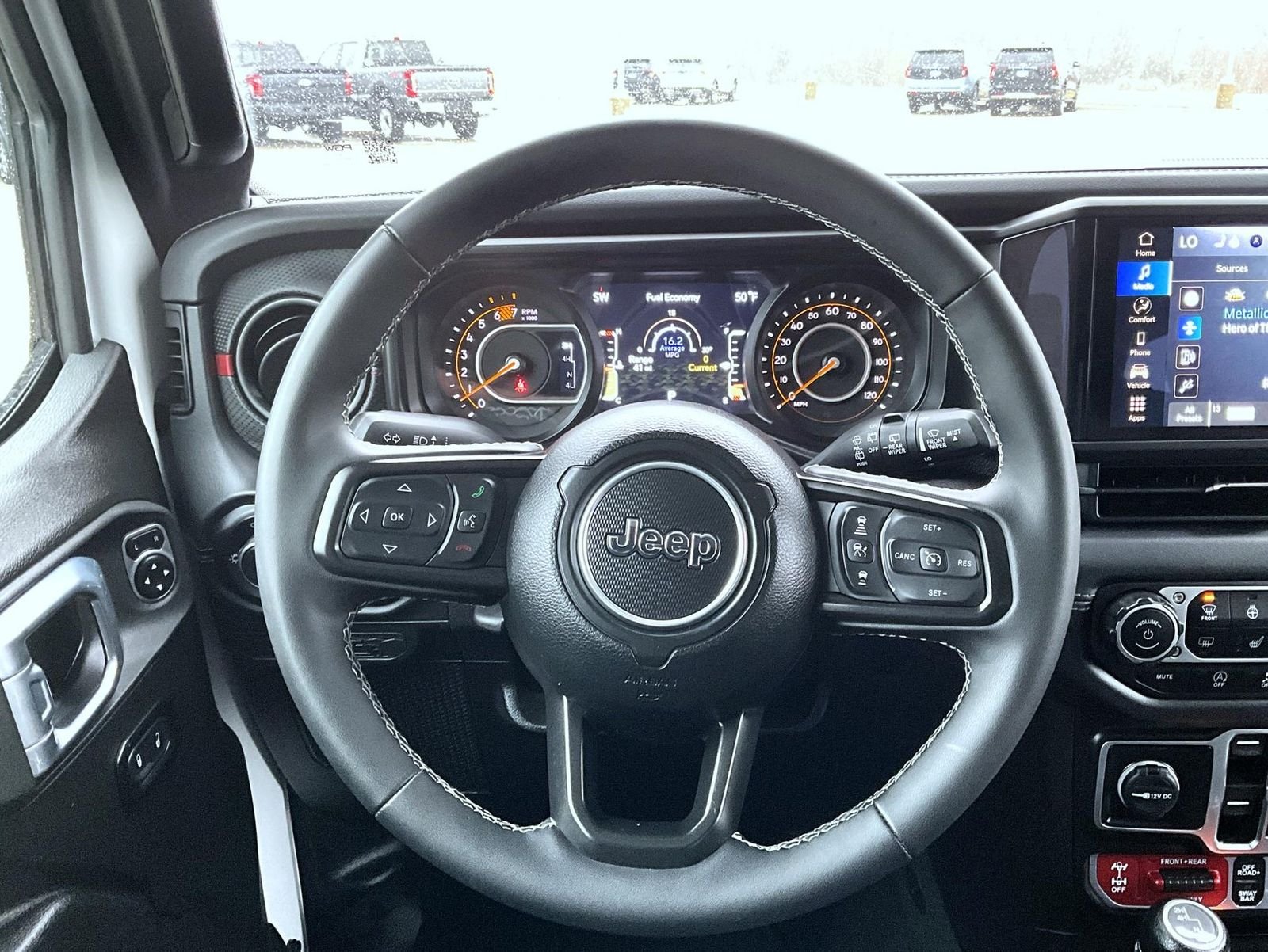 Used 2025 White Jeep Rubicon image 11