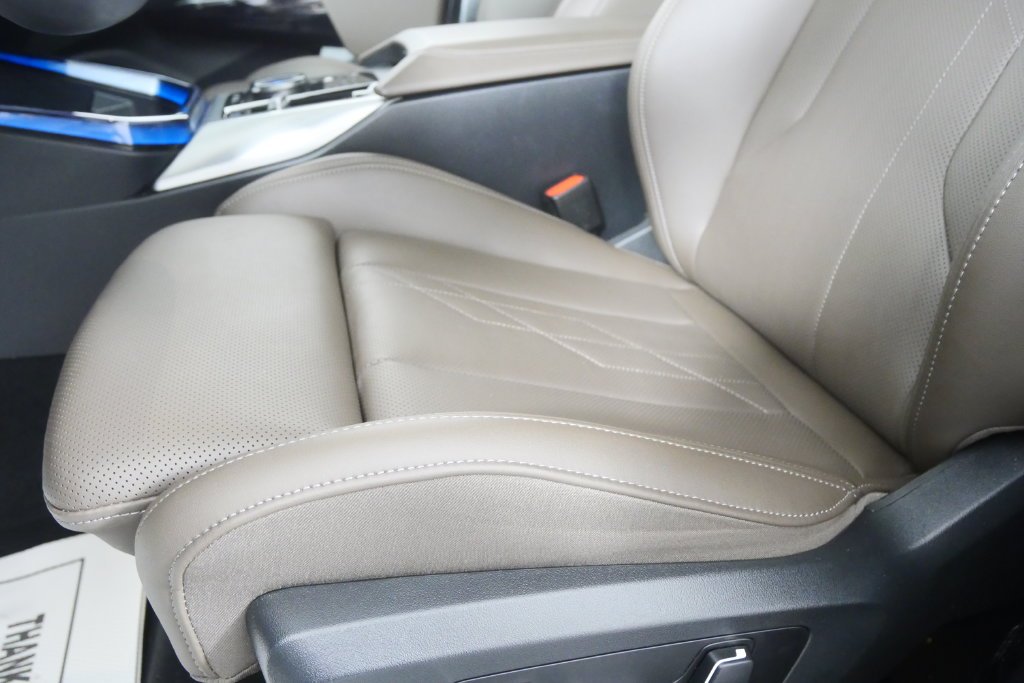 Certified Used 2026 Gray Metallic BMW M50 xDrive image 10