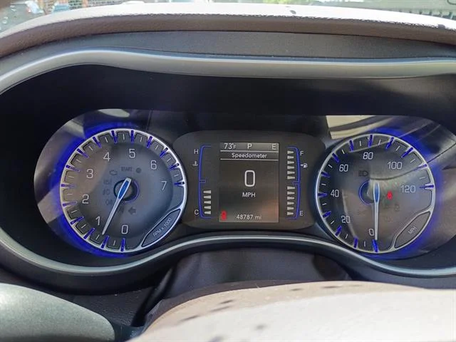 Used 2020 Velvet Red Pearl Coat Chrysler Launch Edition image 24