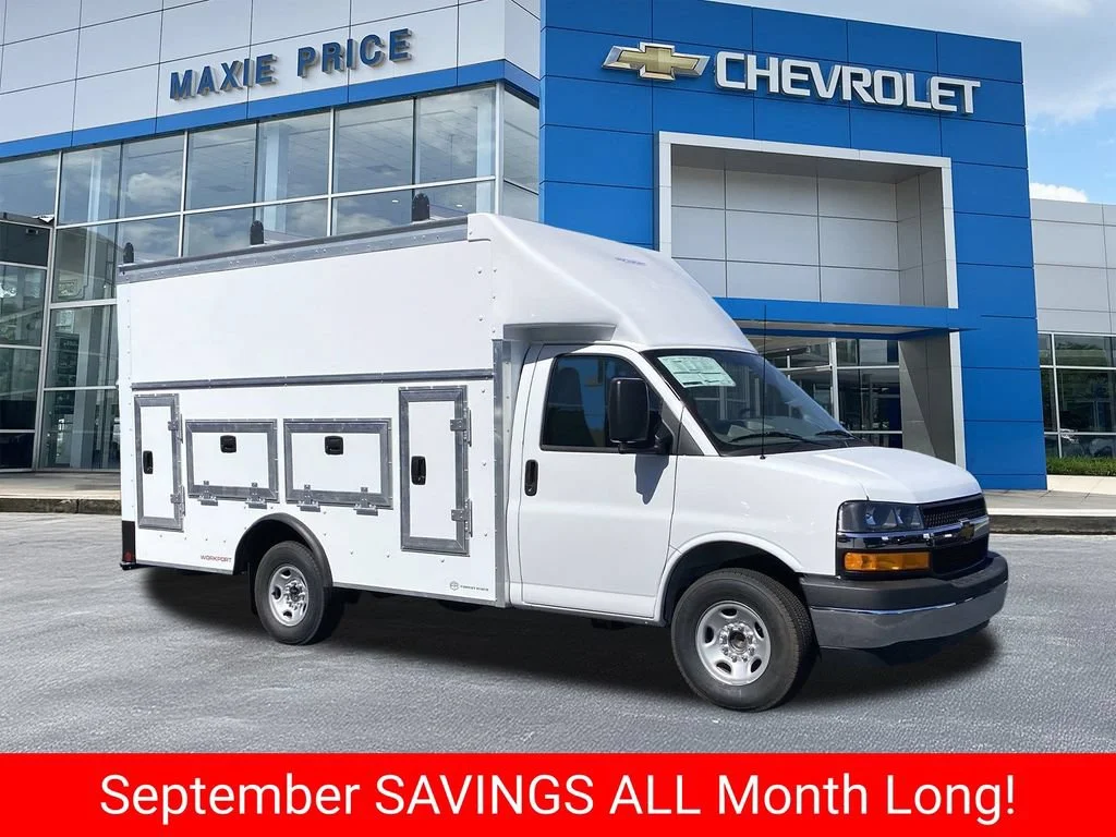 2025 Chevrolet Express Cutaway
