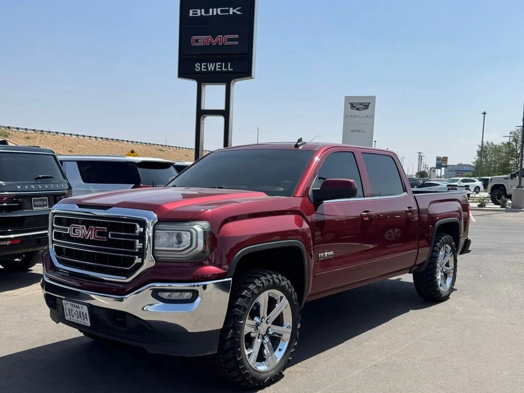 2016 GMC Sierra 4WD Crew Cab Standard Box SLE's photo