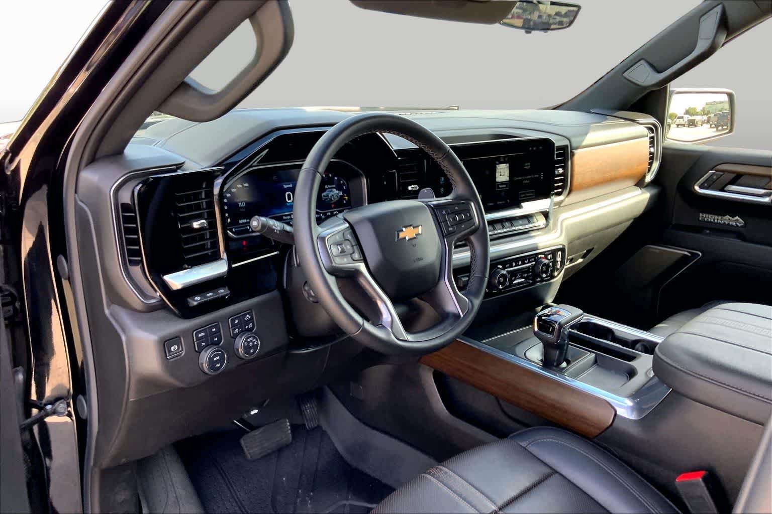 2024 Chevrolet Silverado 1500 High Country - Photo 35