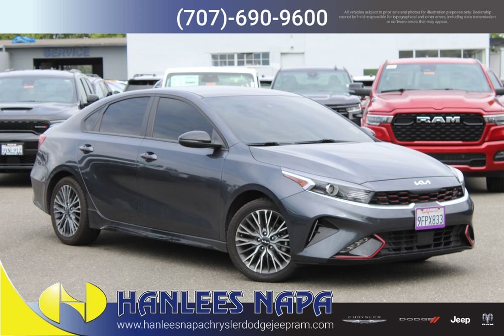 2023 Kia Forte GT-Line AT's photo