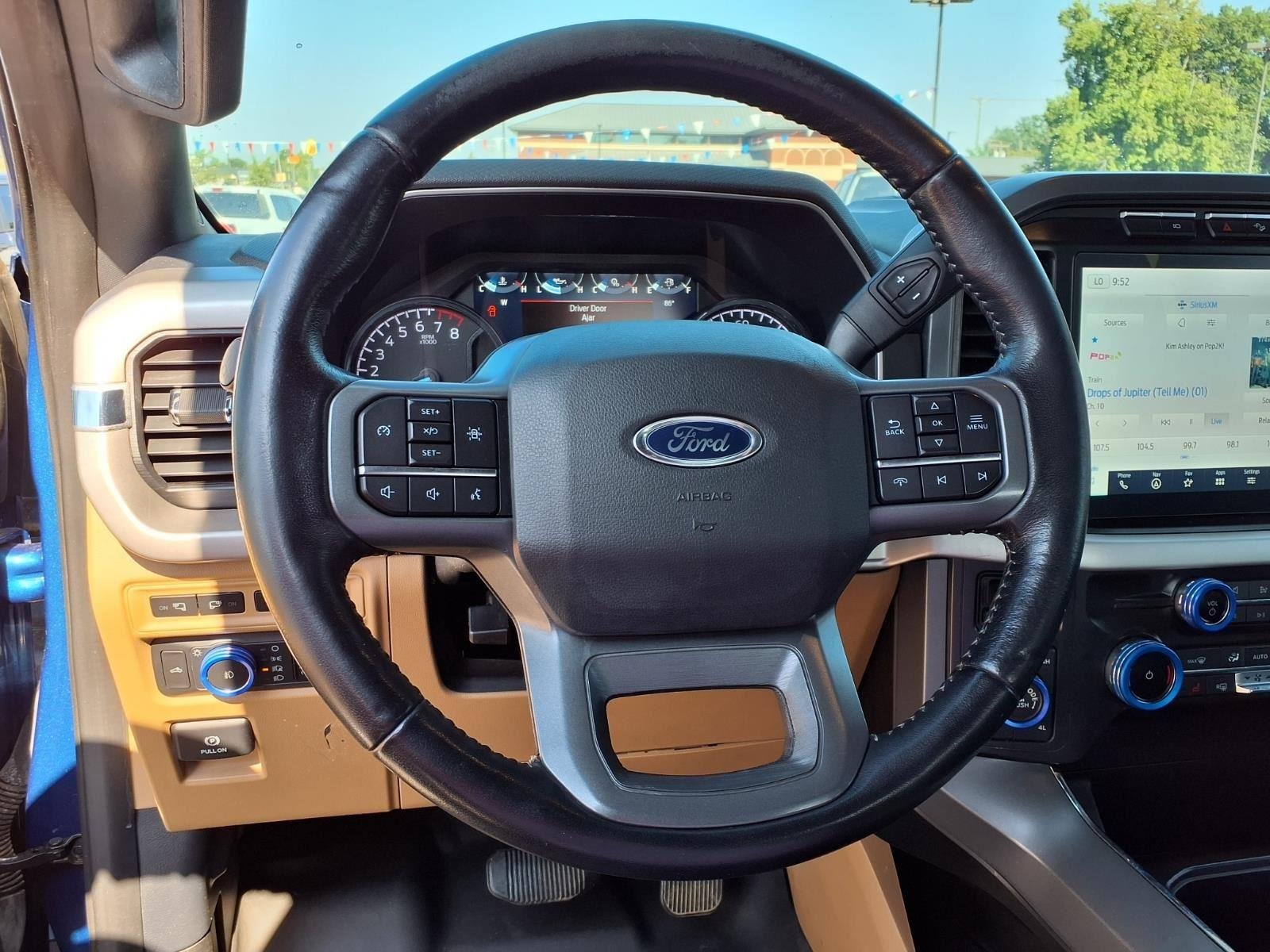 Used 2022 Blue Ford XLT image 18