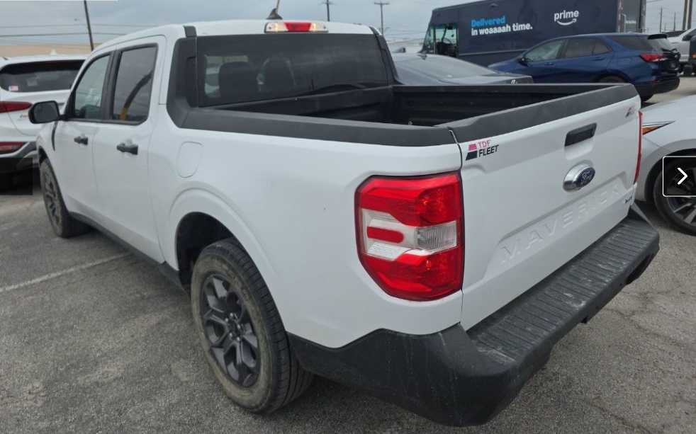 Used 2024 Oxford White Ford XLT image 8