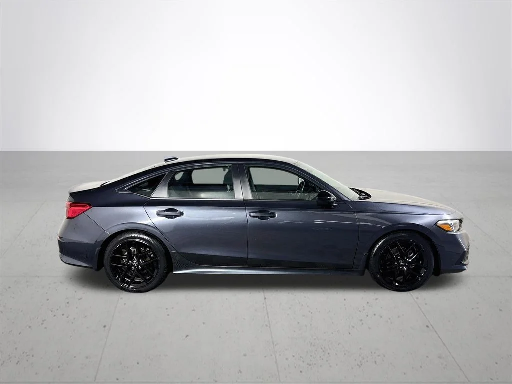 Used 2024 Gray Honda Sport image 5
