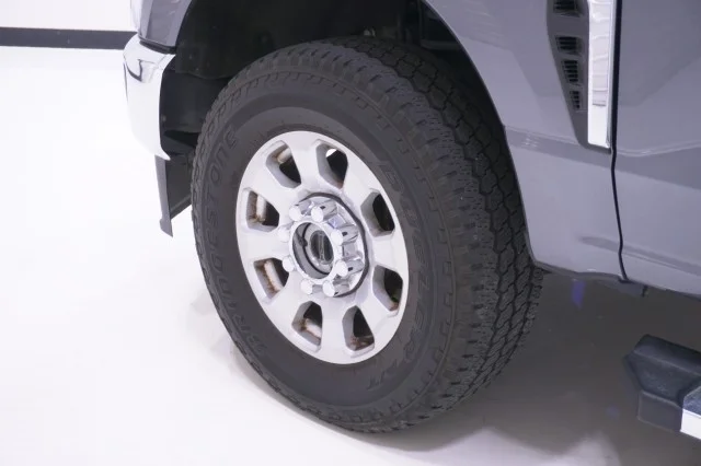 Used 2024  Ford XLT image 10
