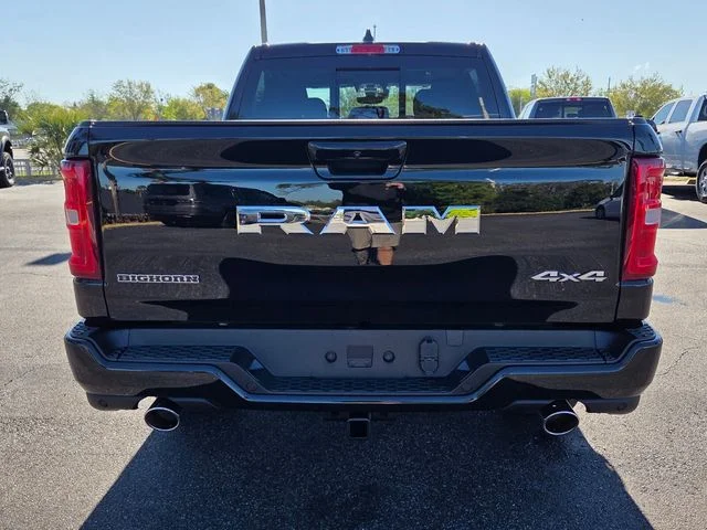 New 2026 Diamond Black Crystal Pearl-Coat Exterior Paint RAM Big Horn/Lone Star image 6