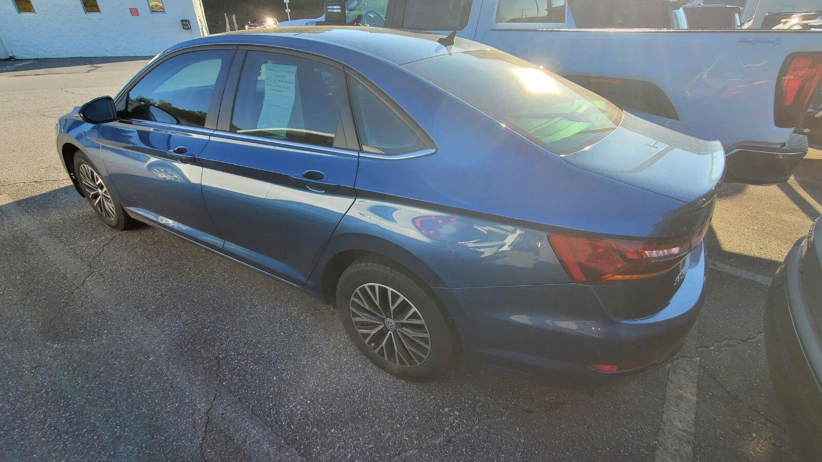 Used 2019 Blue Silk Metallic Volkswagen S image 8