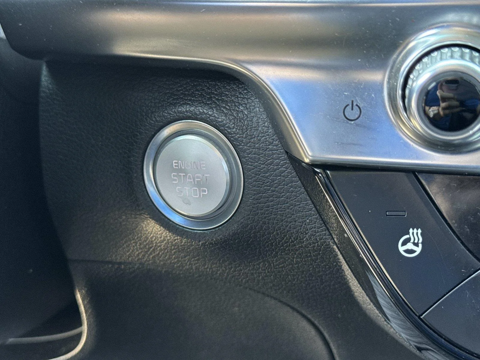 Used 2020 Dark Moss Kia EX image 23