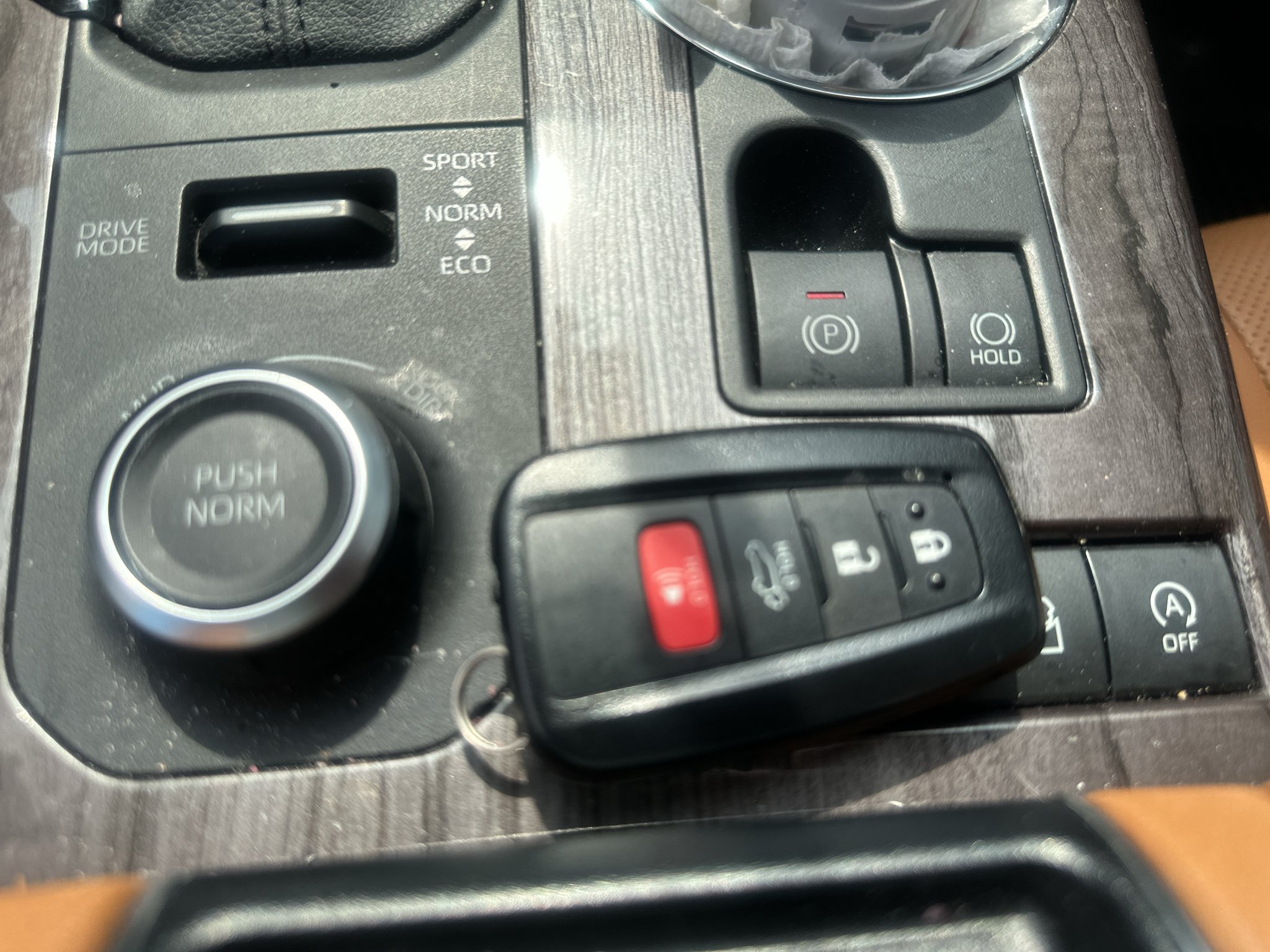 Used 2021 Ruby Flare Pearl Toyota Platinum image 11
