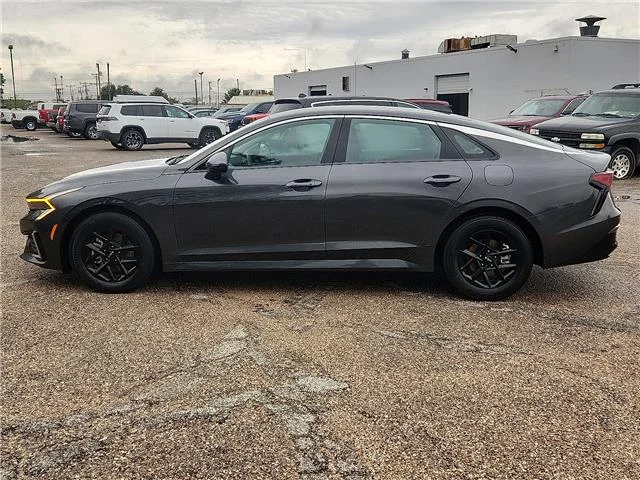 Used 2026 Gray KIA LXS Front-Wheel Drive image 2