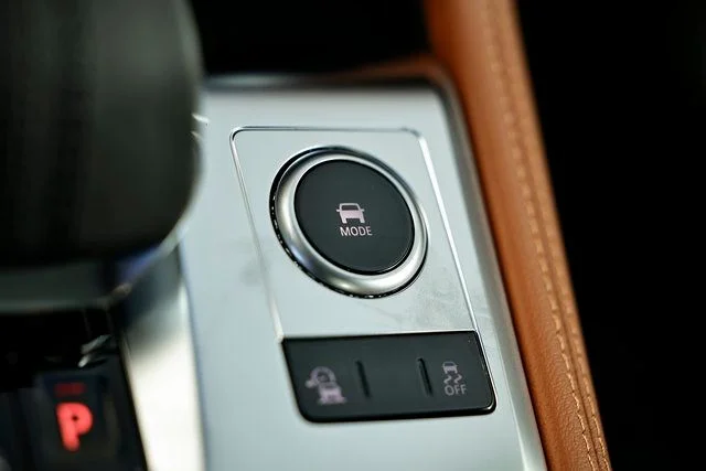 2026 Jaguar F-Pace R-Dynamic S - Photo 48