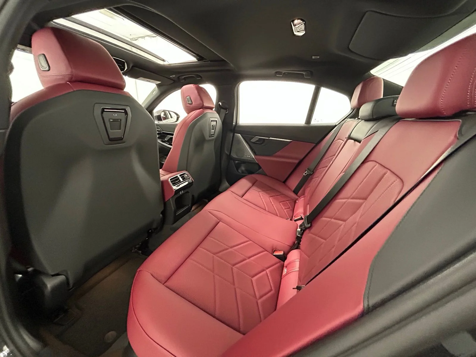 2026 BMW 5 Series 530i - Photo 33