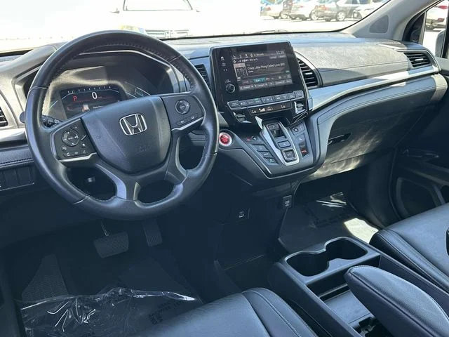2024 Honda Odyssey EX-L - Photo 18