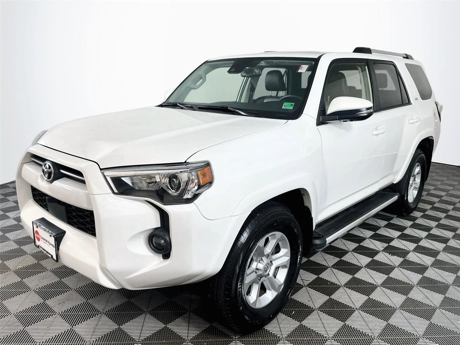 Used 2023 Ice Cap Toyota SR5 Premium image 3