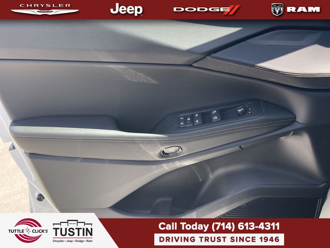 New 2026 Bright White Clear-Coat Exterior Paint Jeep Limited image 20